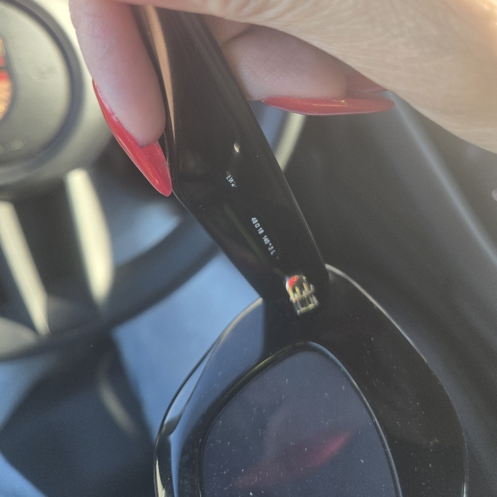 Sunglasses - Picture 5 of 10